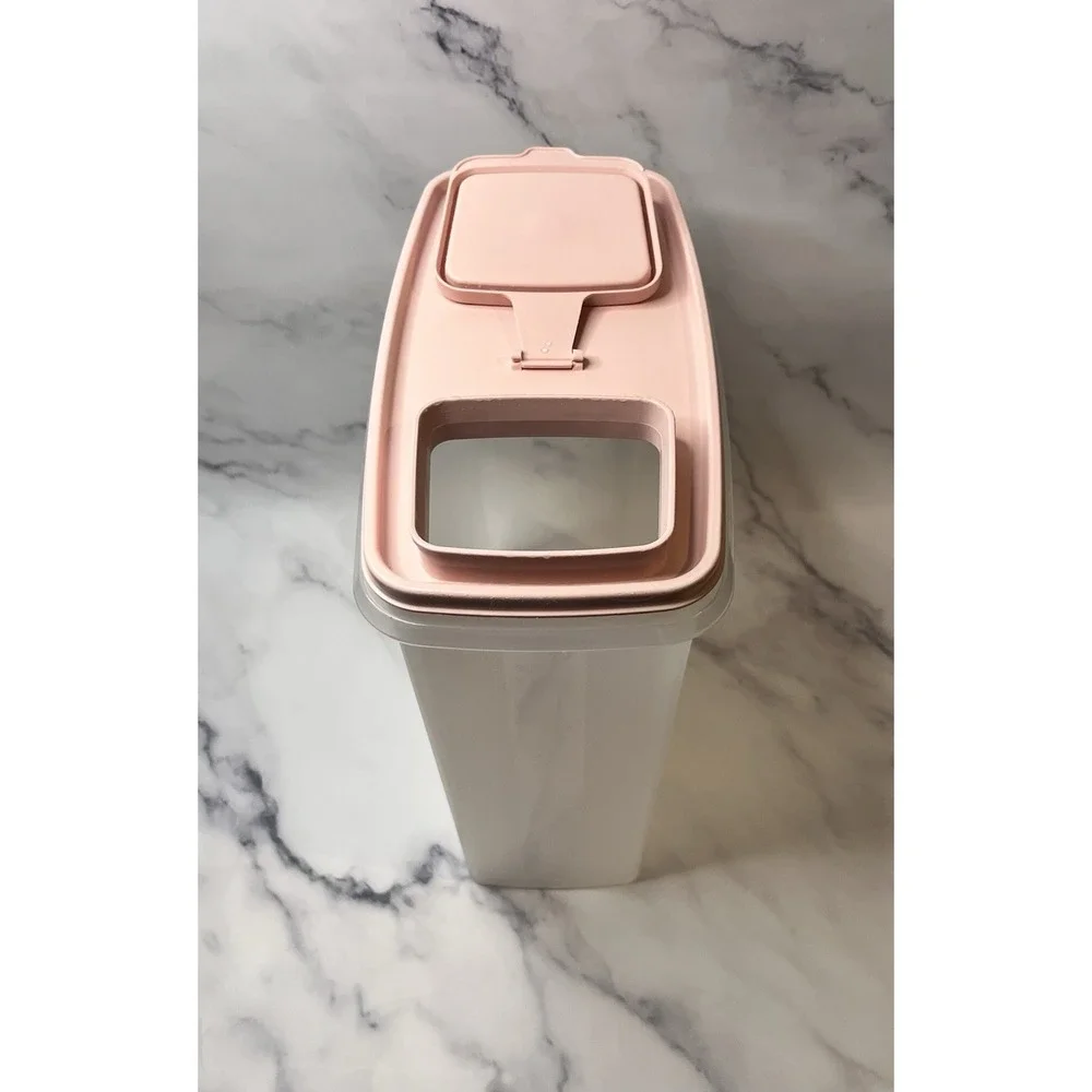 Vintage Tupperware Cereal Keeper With Pink Flip Spout 10